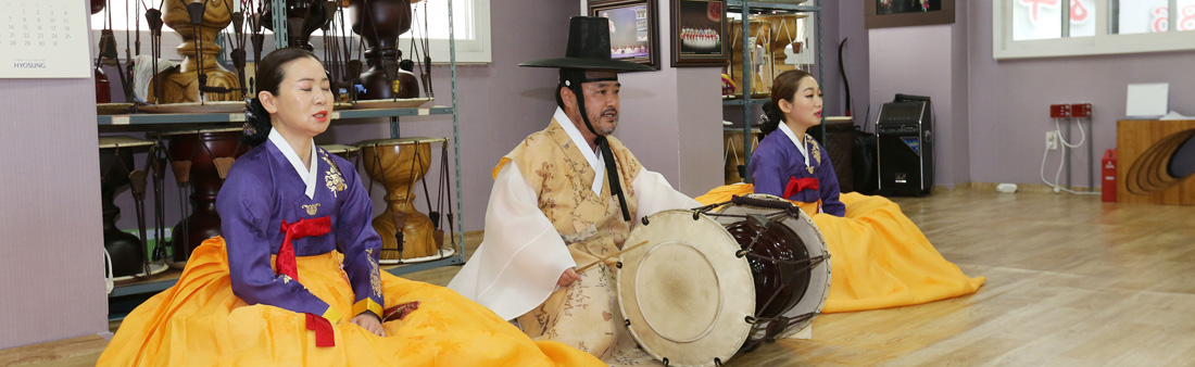 서민의 애환을 담은 소리꾼 김권수