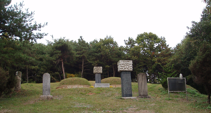 Tomb of Chuman Jiwoon Chung