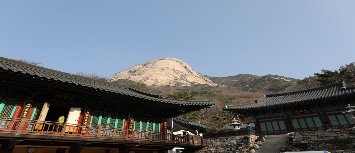 Nojeoksa Temple and Nojeokbong Peak