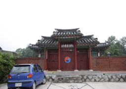 The shrine of the tomb of Gyewongun