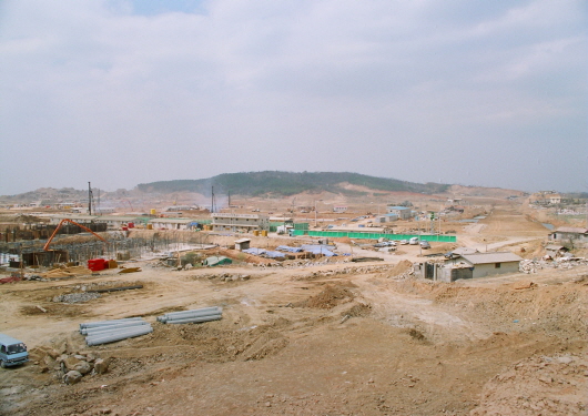 Development of new town-1
