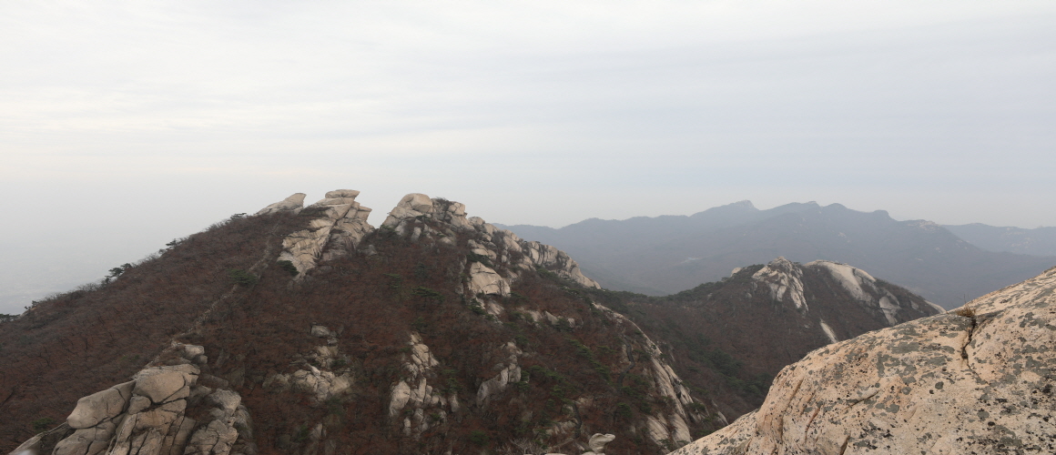 Mangyeongdae Terrace and Bohyeonmun Gate Subong 