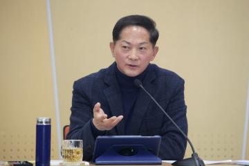 1_고양시_ “네 번의 간부회의로 나무 한 그루 심는다” (2).jpg