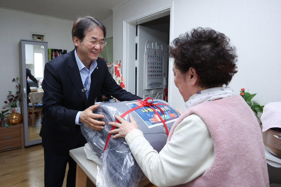 독거노인 취약계층 가정 방문